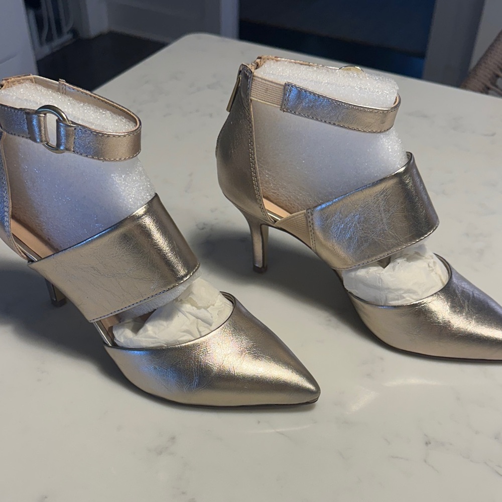 Bella Vita Metallic Gold Ankle Strap Heels - Picture 2 of 5